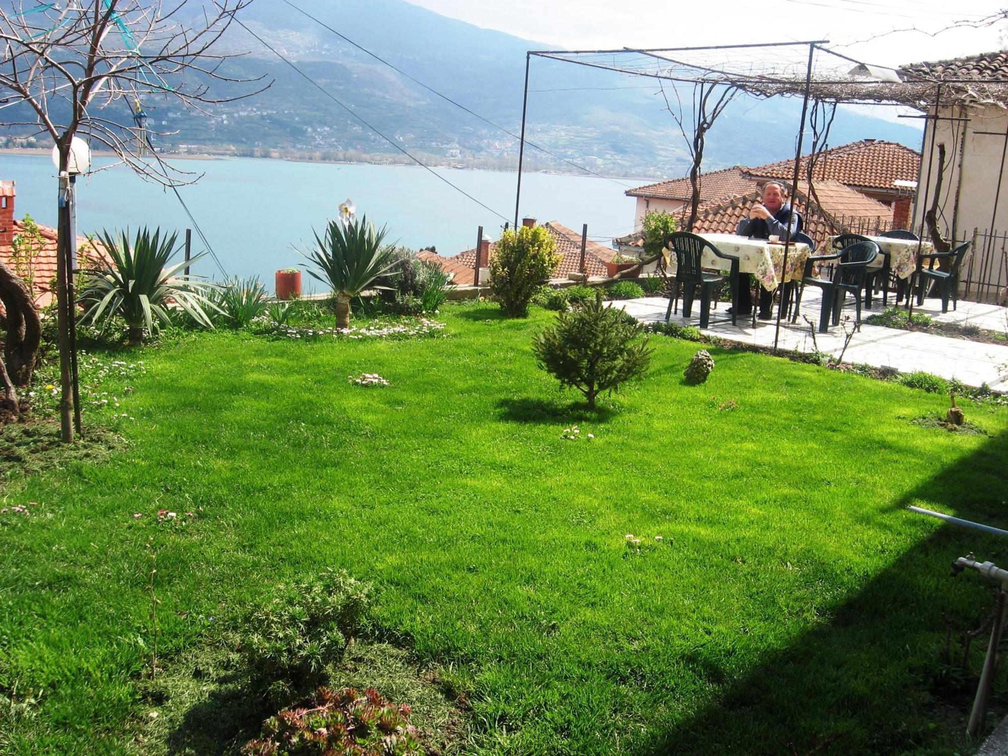 Apartments Villa Saray Ohrid Extérieur photo