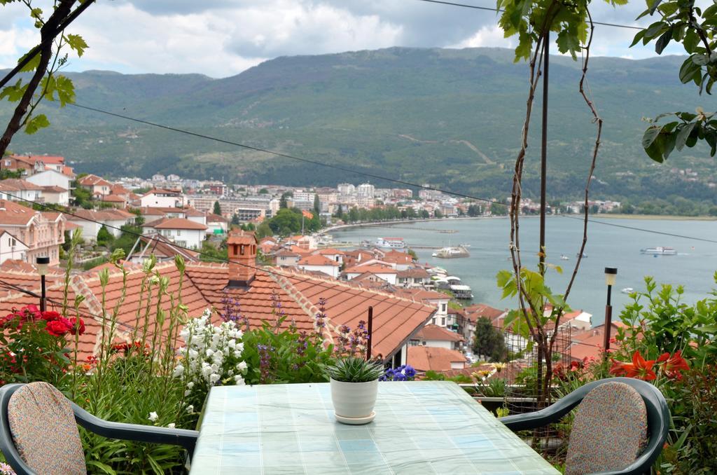 Apartments Villa Saray Ohrid Extérieur photo