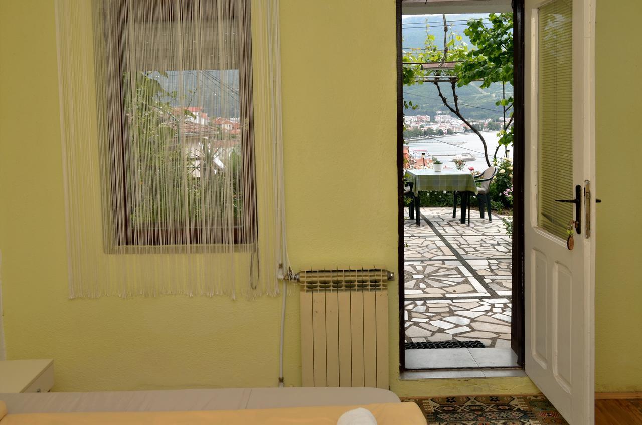 Apartments Villa Saray Ohrid Extérieur photo