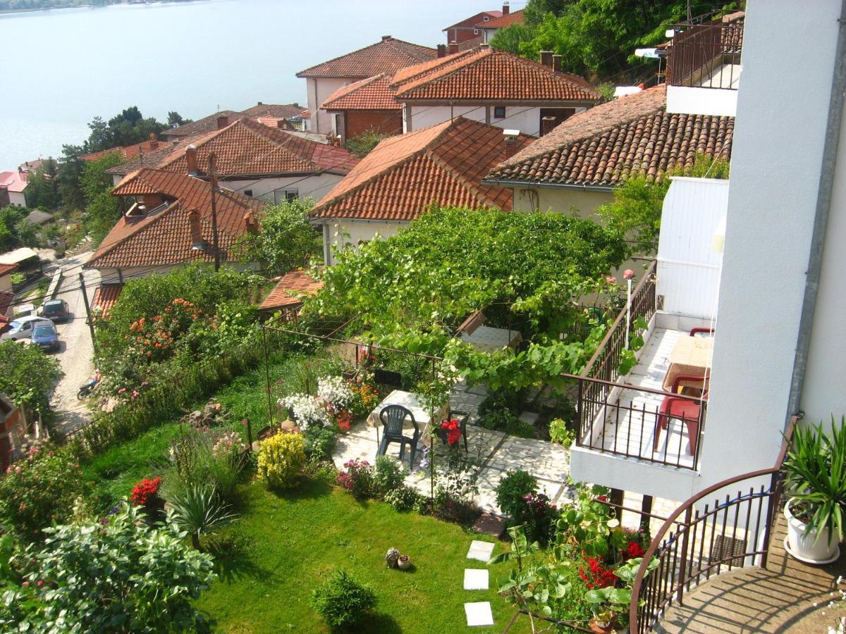 Apartments Villa Saray Ohrid Extérieur photo